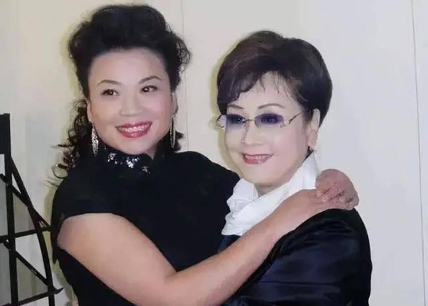 孩子_张也_父母