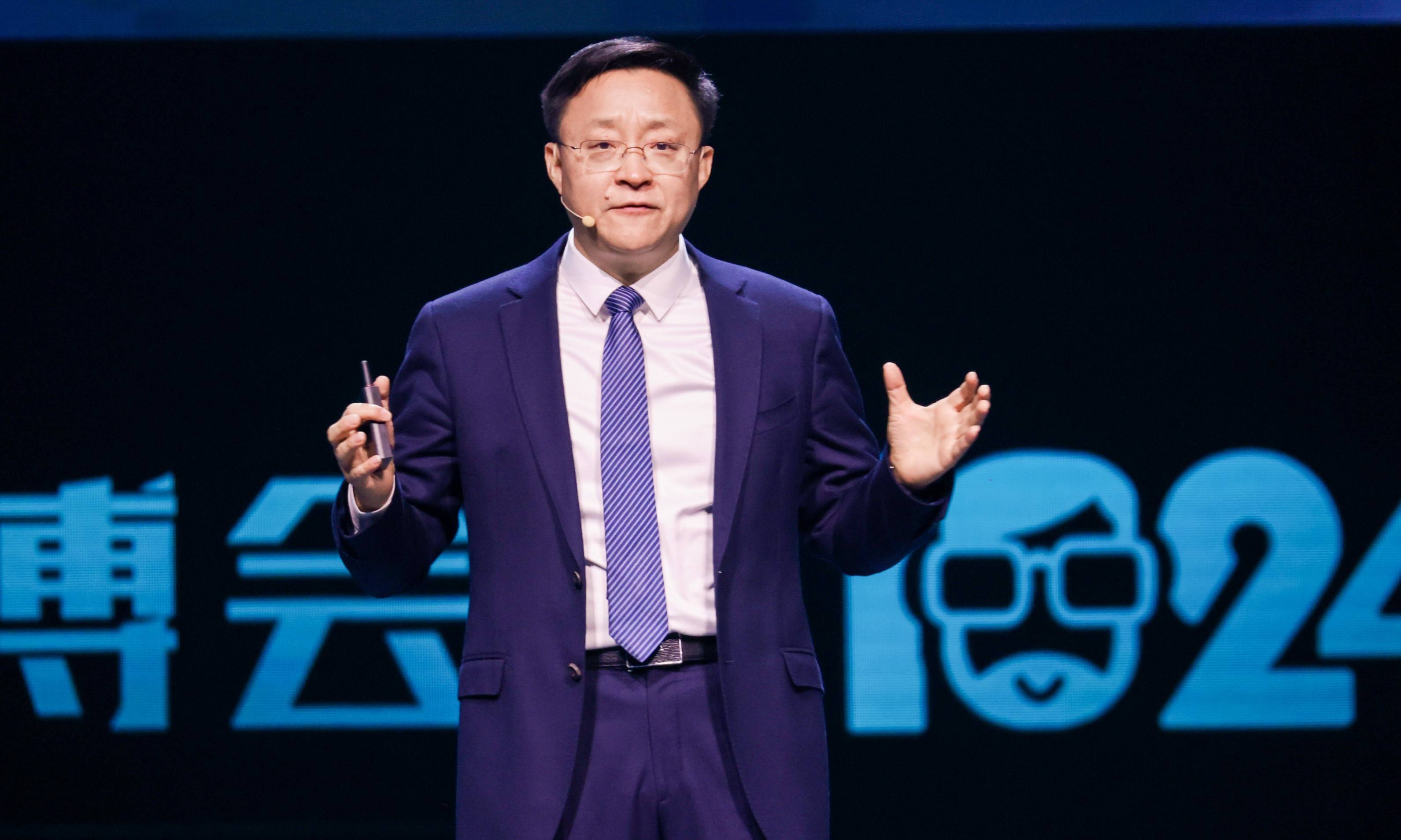 科大讯飞刘庆峰:ai产业发展最核心的是洞察刚需,将推动机器人进入家庭