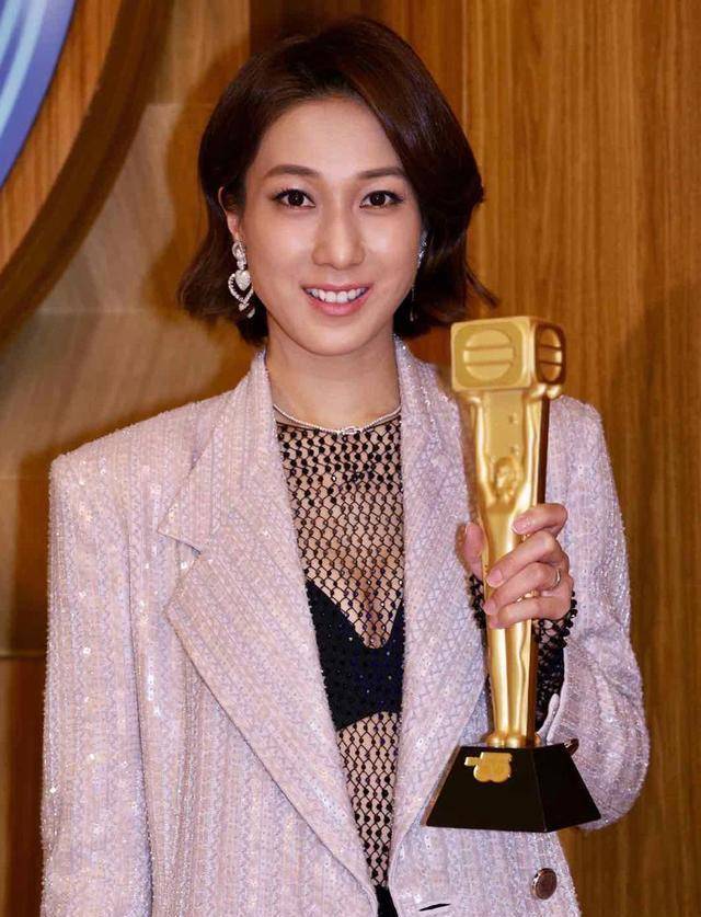 如《皆大欢喜》《法证先锋》《金石良缘》《珠光宝气》《溏心风暴》