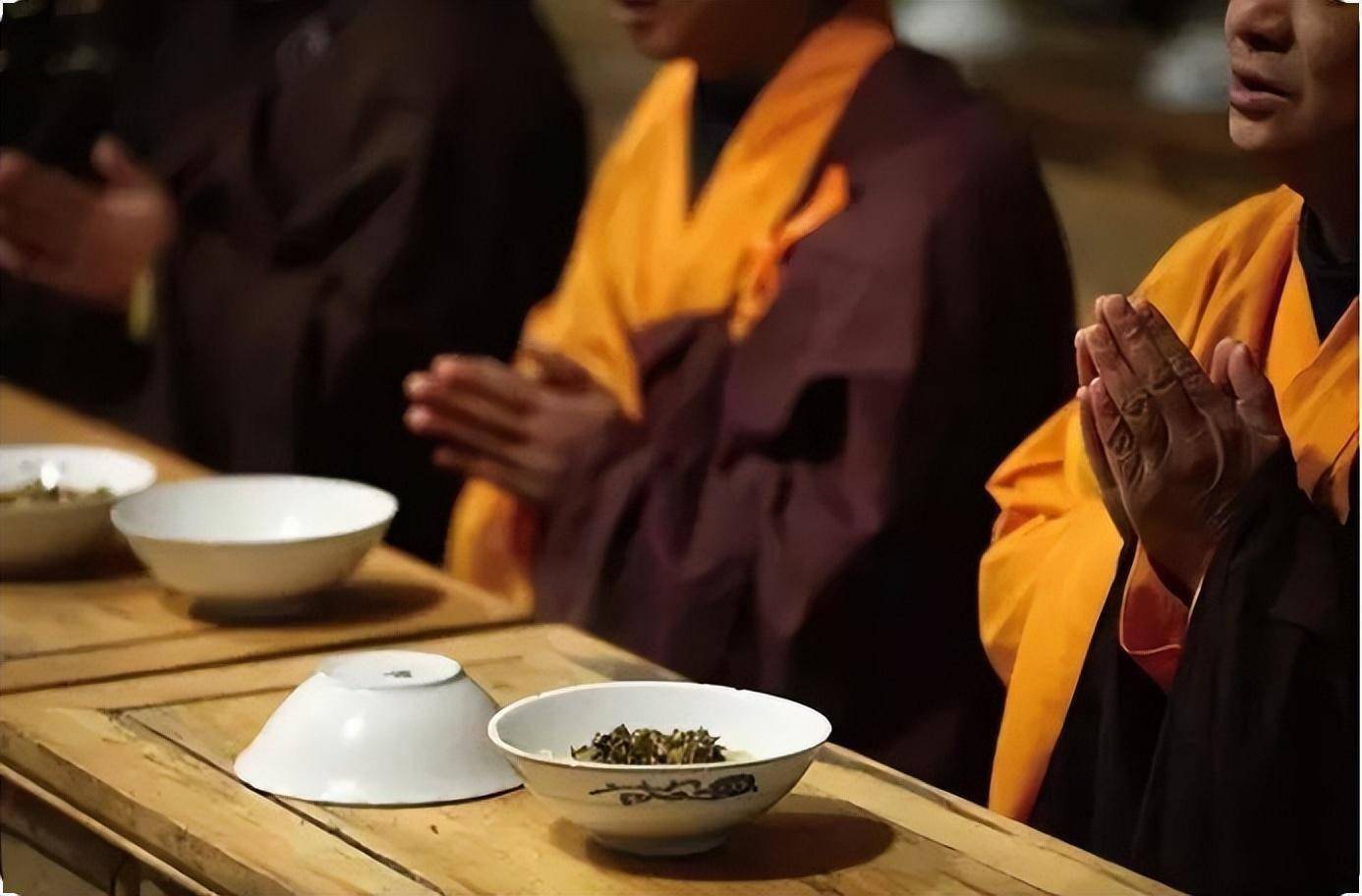 和尚不是不吃肉,而是不吃荤,那不吃肉是从谁开始的呢?_萧衍_佛教_酒肉