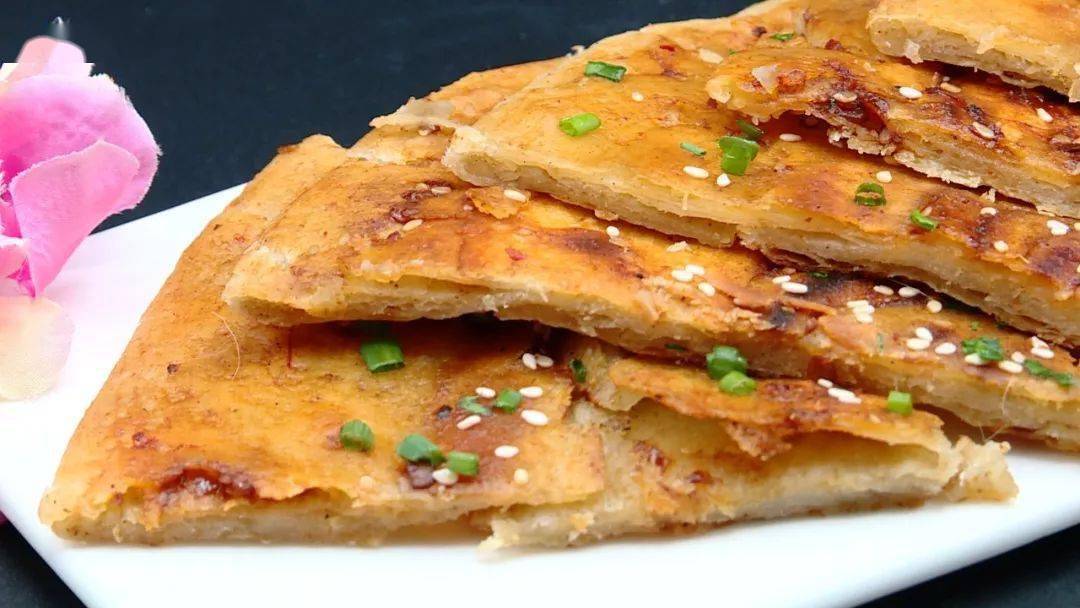 有了这个酱料配方,想吃酱香饼再不用出去买了!_面团_热水_冷水