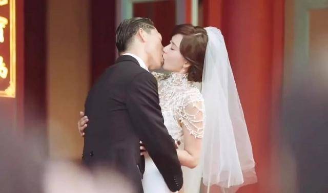 林志玲庆祝结婚三周年!写小作文深情告白老公,晒婚礼视频好幸福