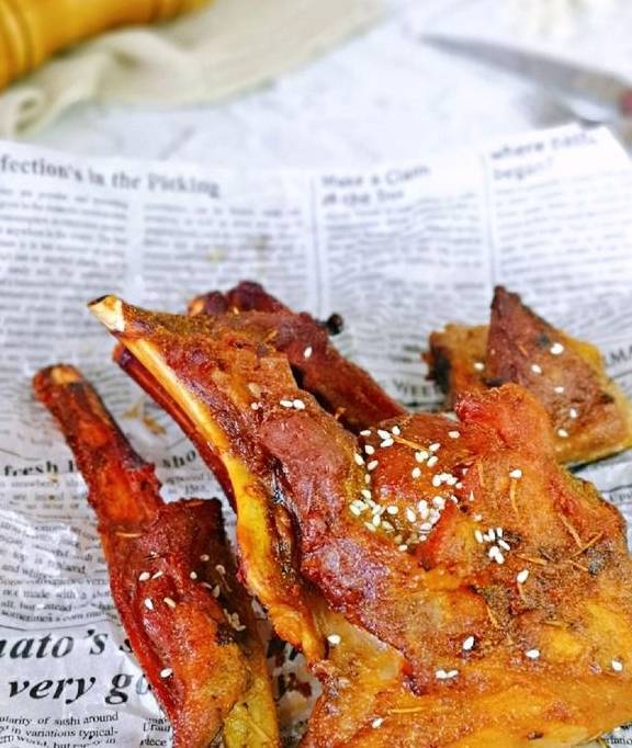 奥尔良烤羊排,羊排烤的滋滋冒油真香_烧烤_烹调_烤羊肉