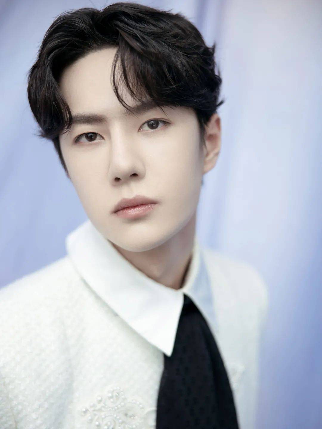 王一博,没想到你是这样的酷盖_机能_风格_造型