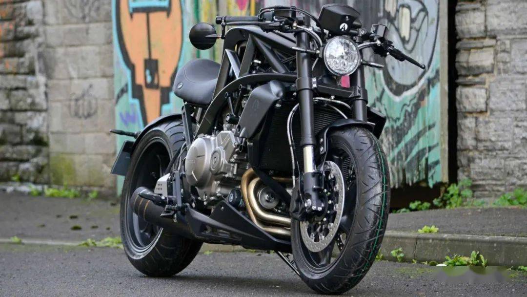 Ariel Motor推出Ace Black Edition复古机车,限量5台,搭载本田172匹V4引擎 | 酷乐机车_搜狐汽车_搜狐网