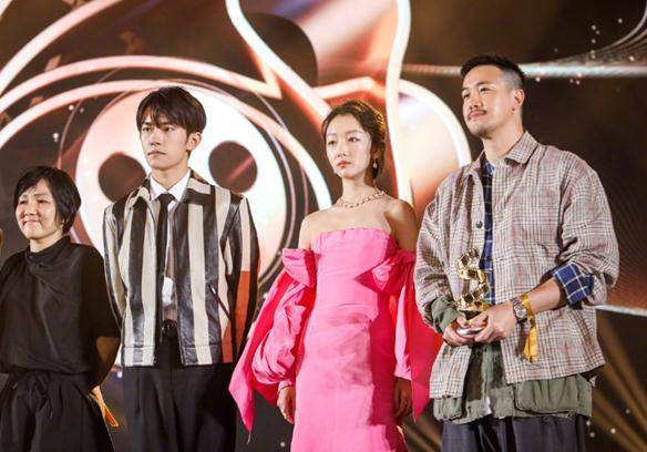 他执导易烊千玺的新片引期待_电影_曾国祥_周冬雨