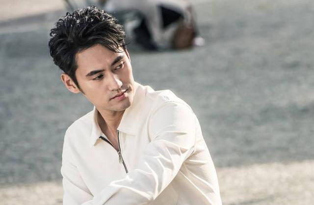 袁弘突破鲜肉形象,挑战"糙汉"造型,新剧却为00后作配?_网友_网络_角色