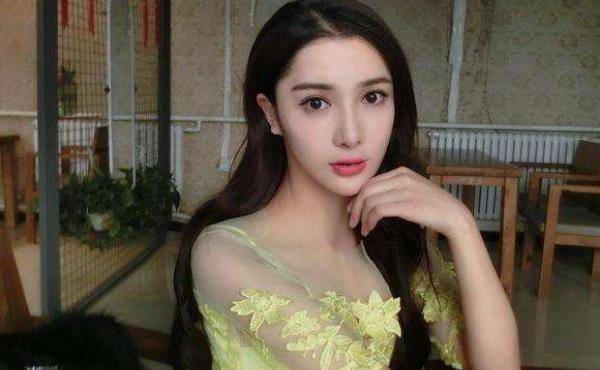 她是赵本山最漂亮的徒弟,凌晨身亡时时尚,如今真相终于大白_任娇