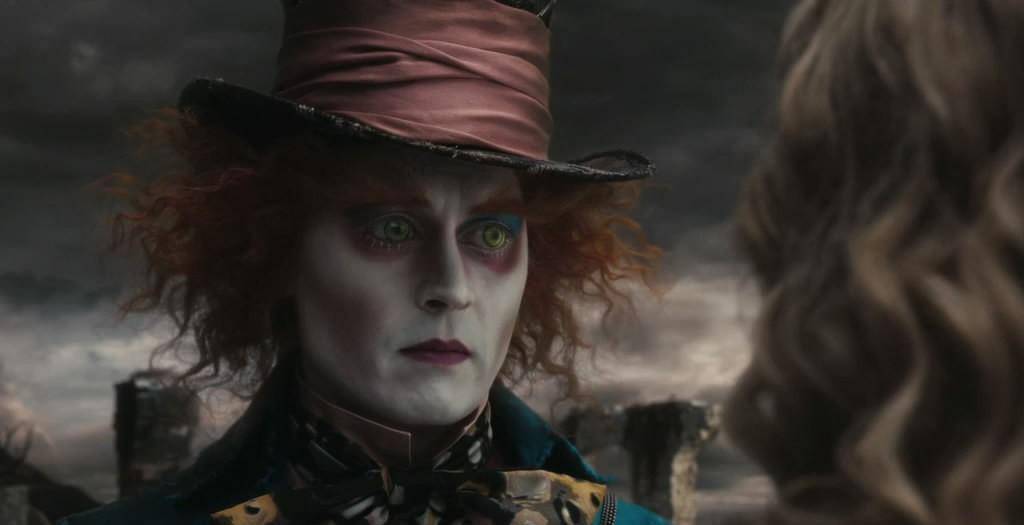 与蒂姆·伯顿合作无间的约翰尼·德普,在这部翻拍经典小说《爱丽丝