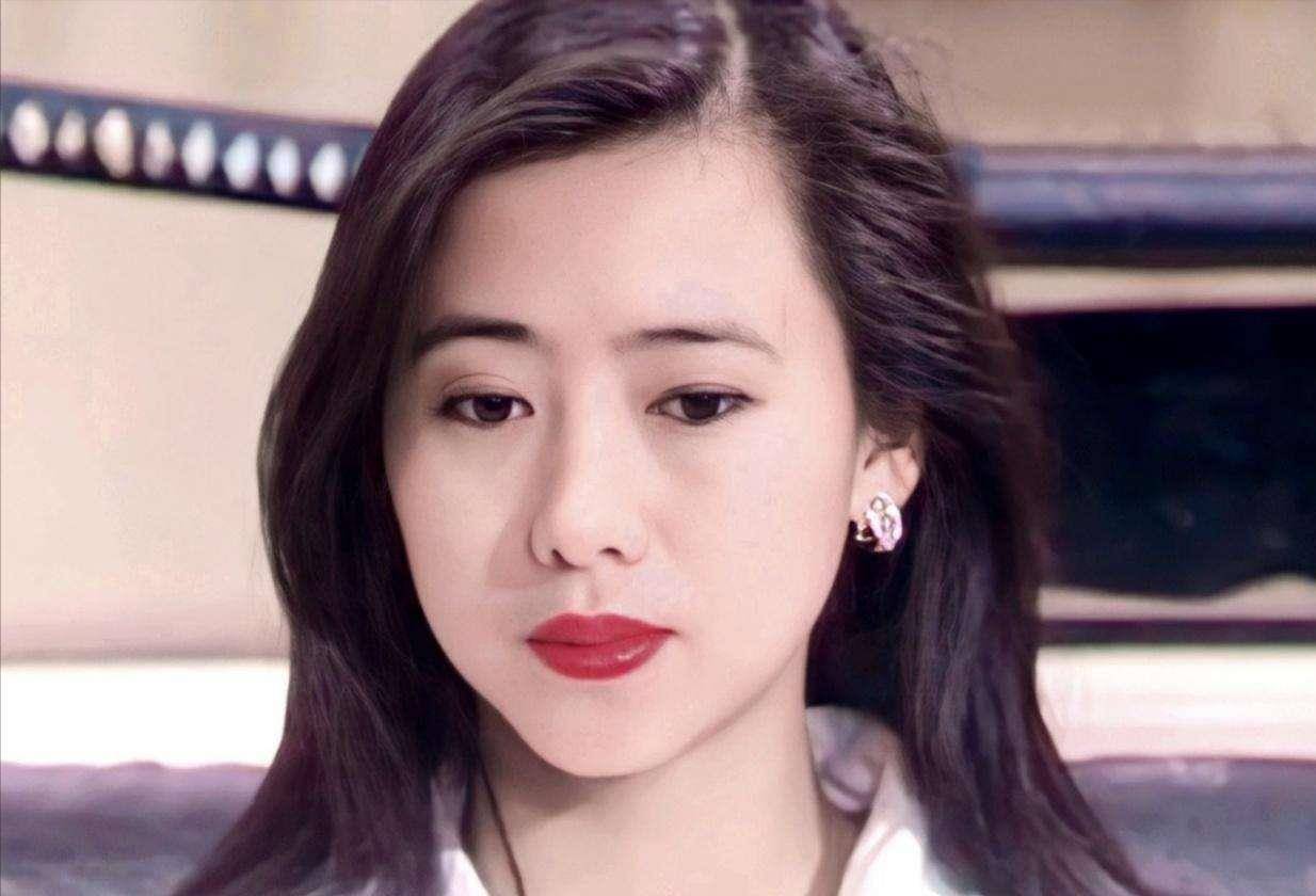 与万绮雯陷争宠风波,翁虹经历了啥_古天乐_父母_剧照
