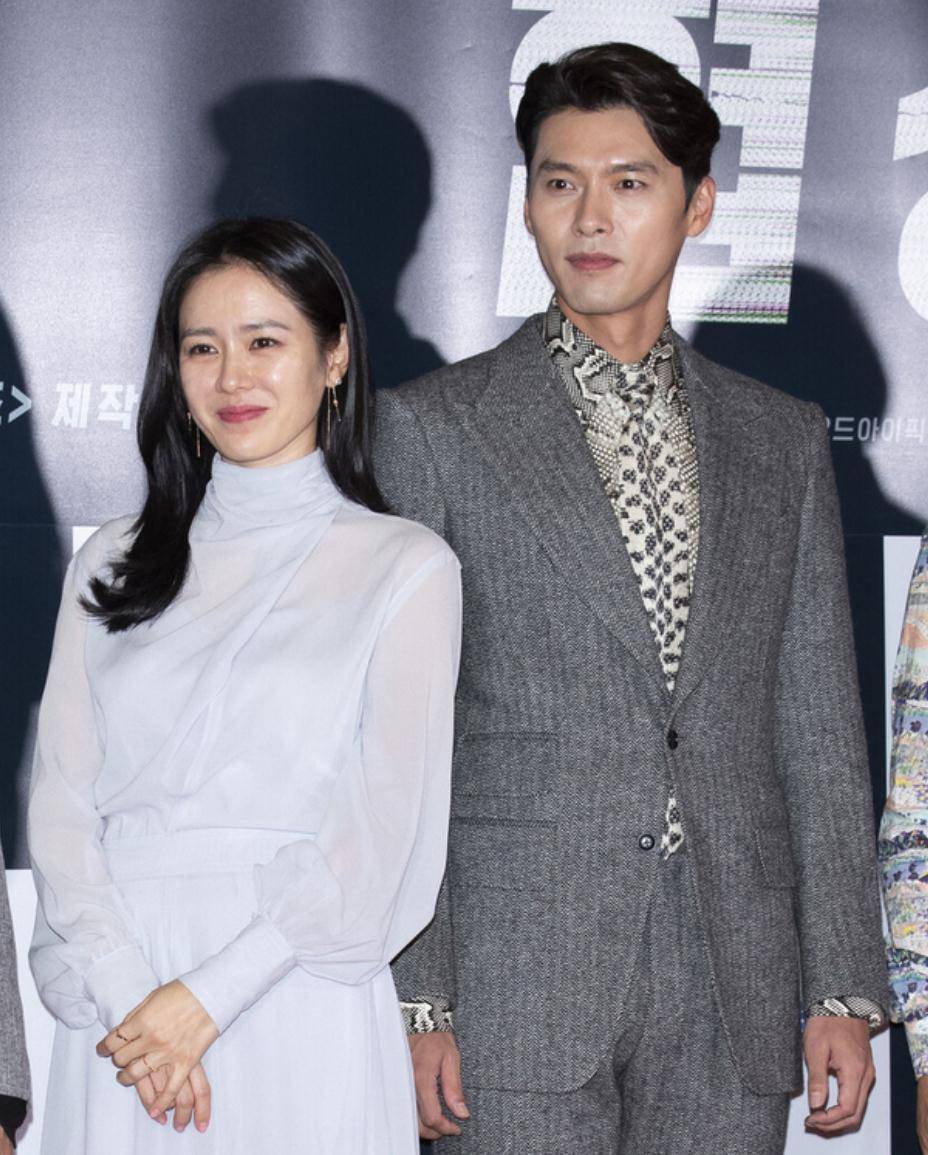 玄彬为爱换造型,清纯姐姐孙艺珍因害羞不敢出场?_视频_少女_上半身