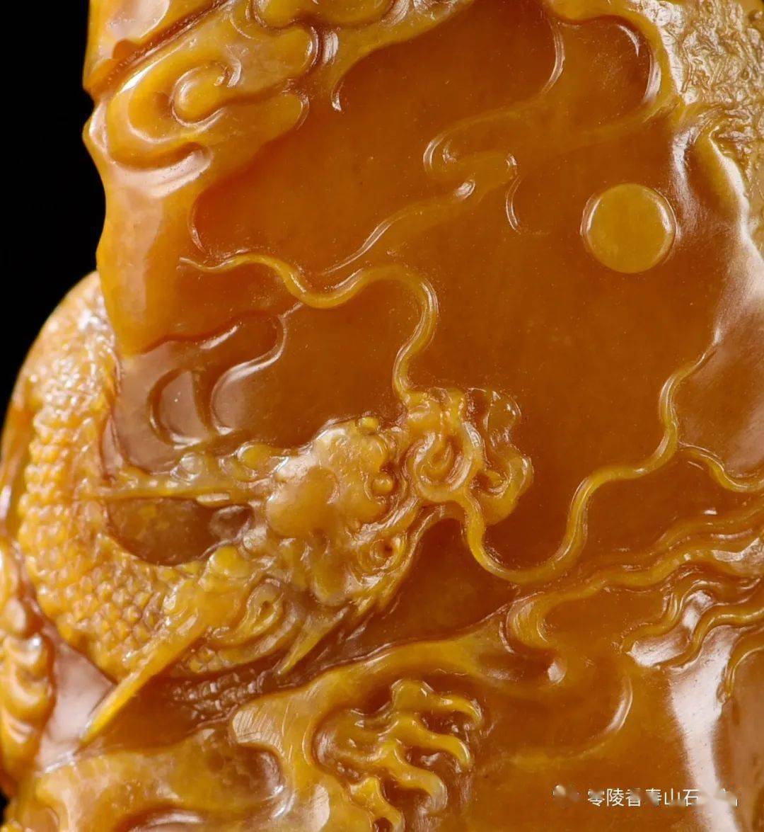 鉴赏寿山名品——田黄- 极品寿山石黄田冻石赏析-琢艺轩和田玉移动版 上海