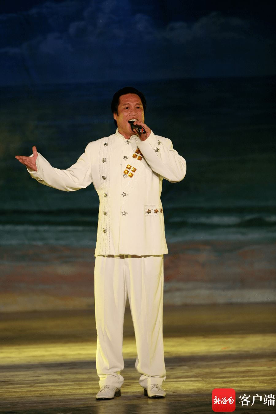 海南方言版原唱陈忠:把黎歌唱向国际_中央_民族_孙凯