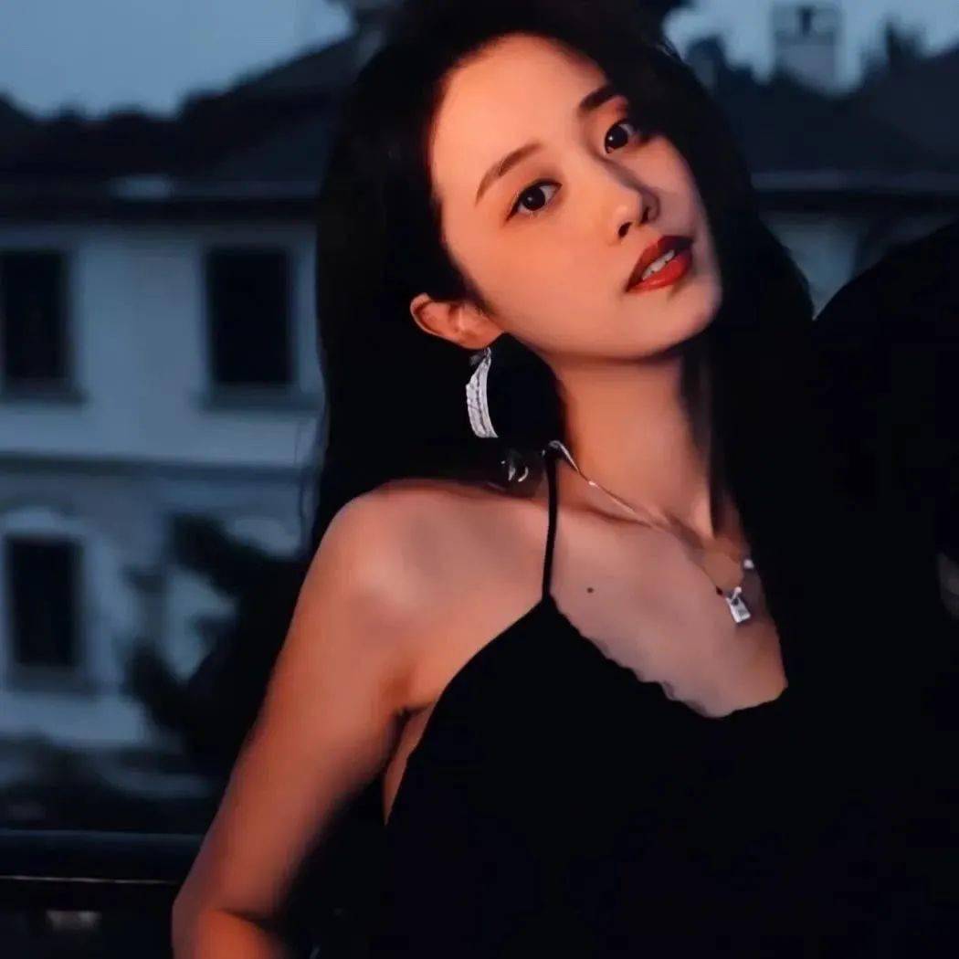 头像| 高级感十足的宝藏微信头像_都会_风口_盔甲