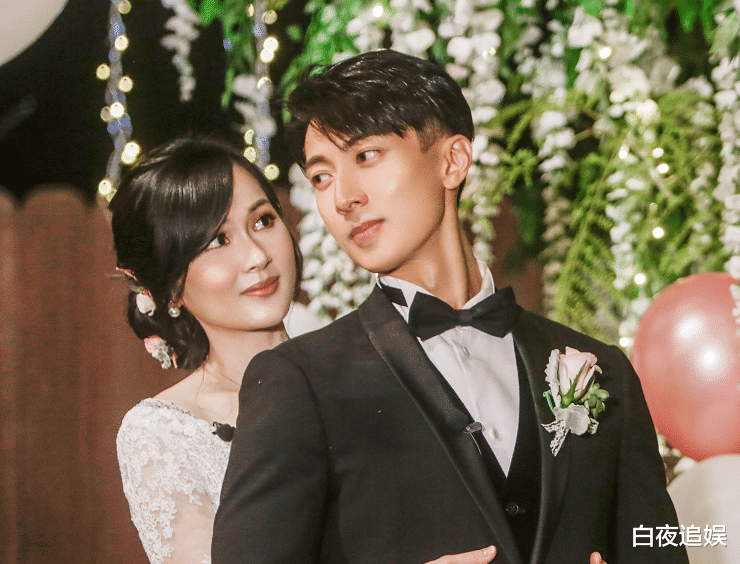 是个女孩都会感动_林丽莹_爱情_因为