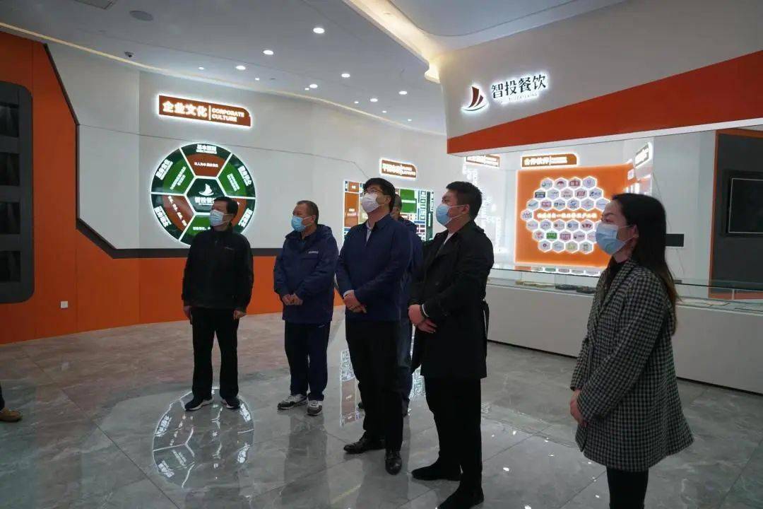 王迪实地检查疫情防控和保供稳价工作_农贸_襄阳_情况