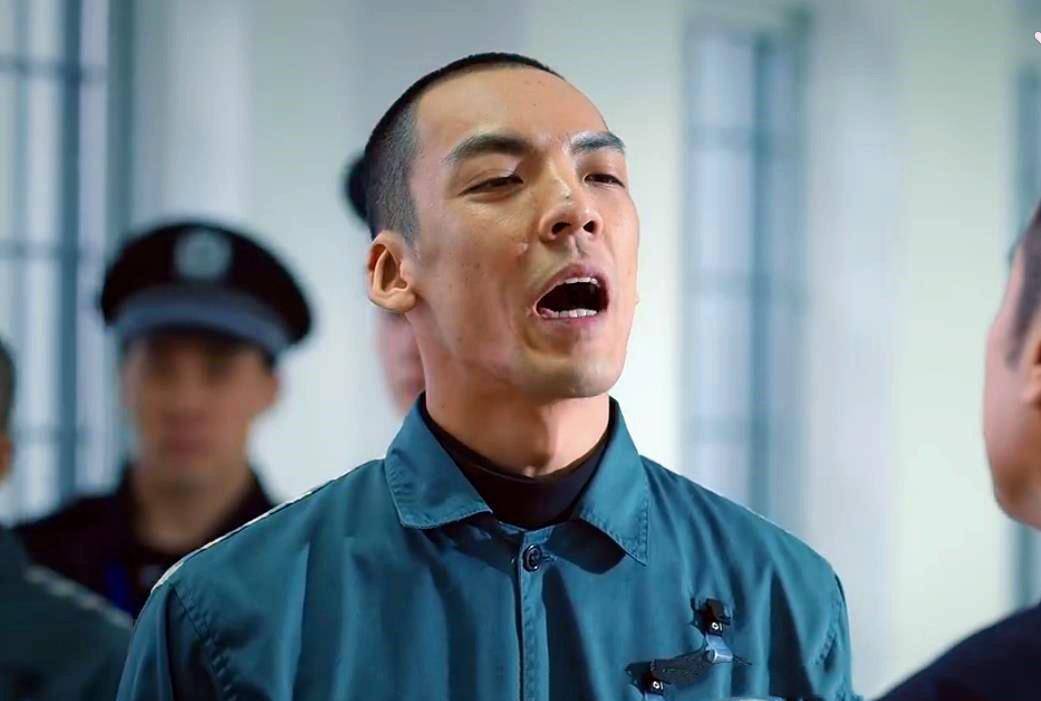 他杀了徐大发,嫁祸给沈广军,是为了给自己的养父报仇.