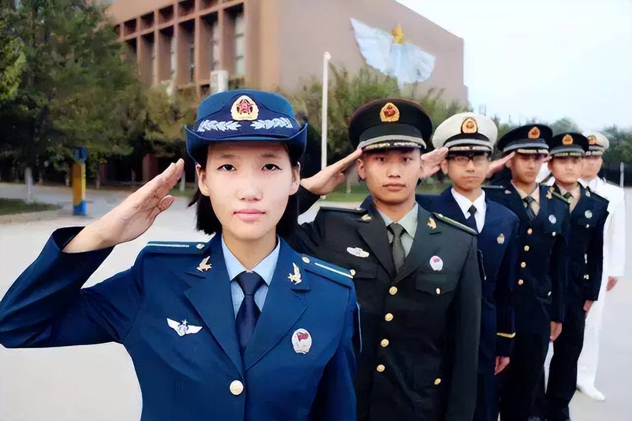 更適合女生報考!_文職_軍隊_工作