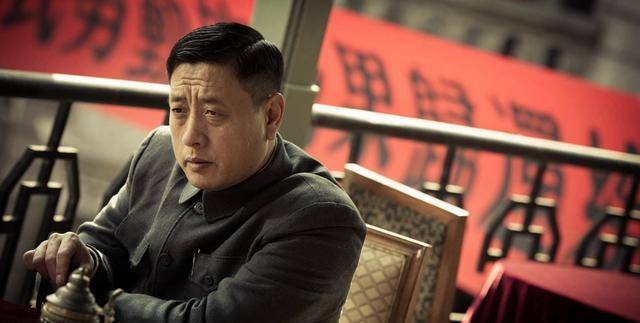 军统三巨头,最后都是什么下场?下场一个比一个残_戴笠_毛人凤_郑介民