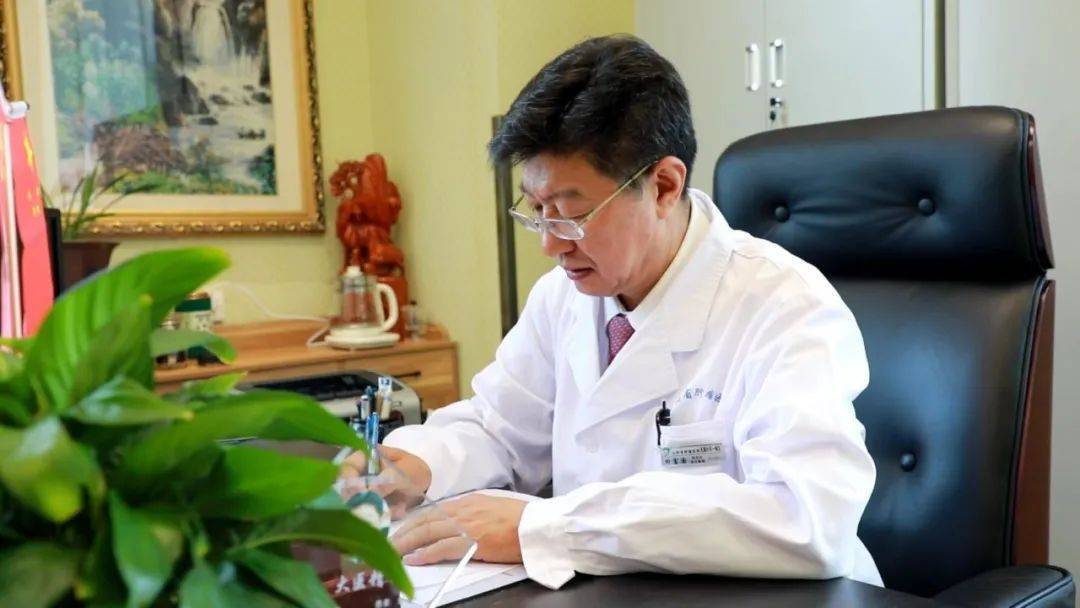 山西省肿瘤医院乳腺一科主任田富国"项目的不断推进,将进一步提高我院