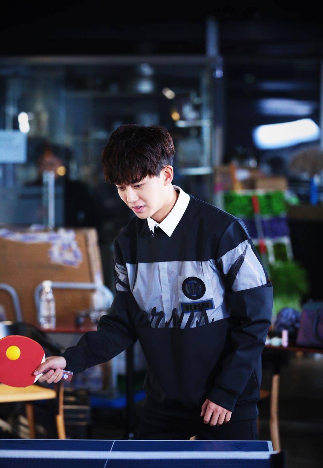 任嘉伦英年早婚火不了?