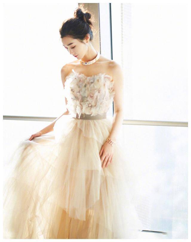 宋轶身材太"虐"人了?