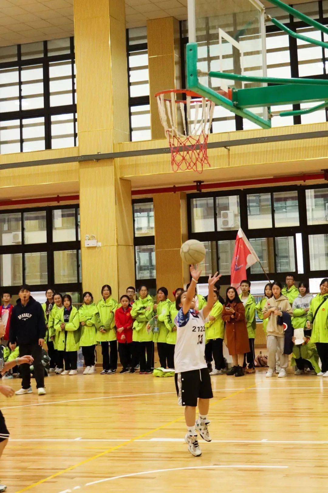 青春"篮"不住——柳州铁一中学(初中部)教育集团崇远校区"英连杯"篮球