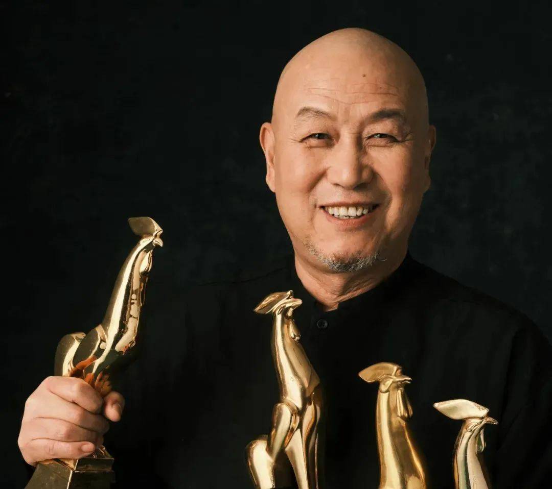 3次提名,一次是《太行山上》的美术提名,还有一次是何平导演的《麦田