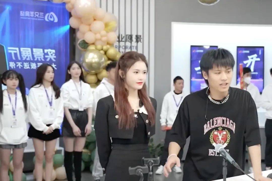 王海打假疯狂小杨哥“毒童鞋”：诱发儿童性早熟