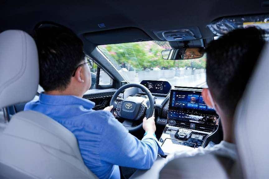 19.98万元起标配领先科技，广汽丰田bZ4X全国到店上市_搜狐汽车_搜狐网