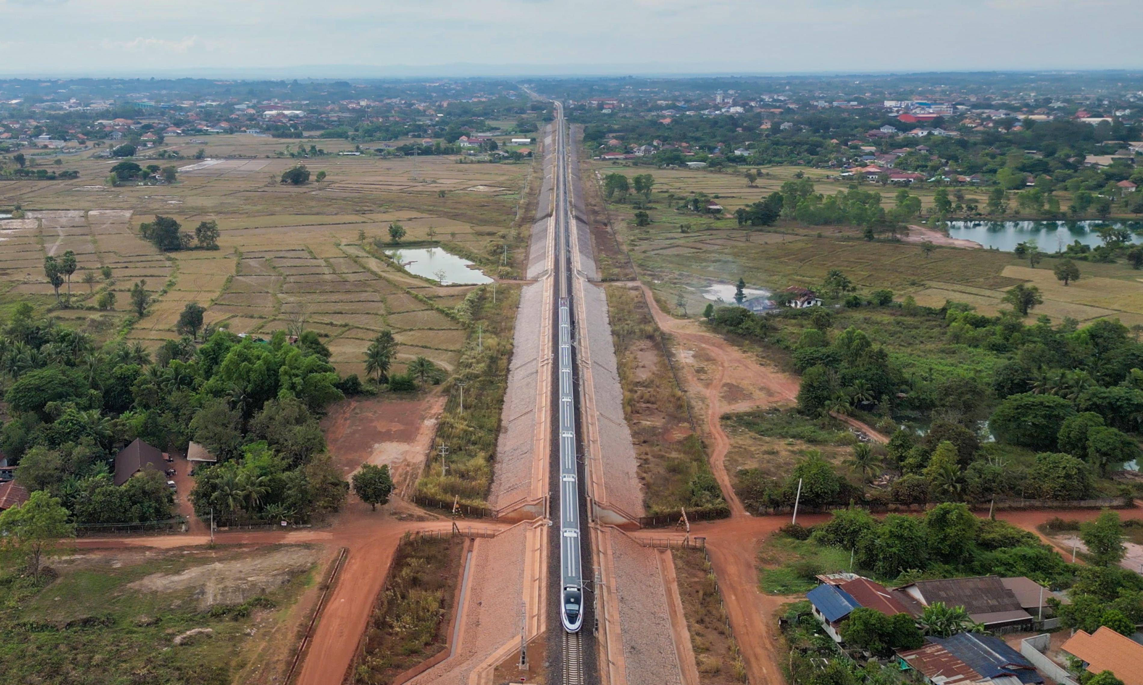 (国际·图文互动)通讯:中老铁路为老挝发展注入澎湃动能