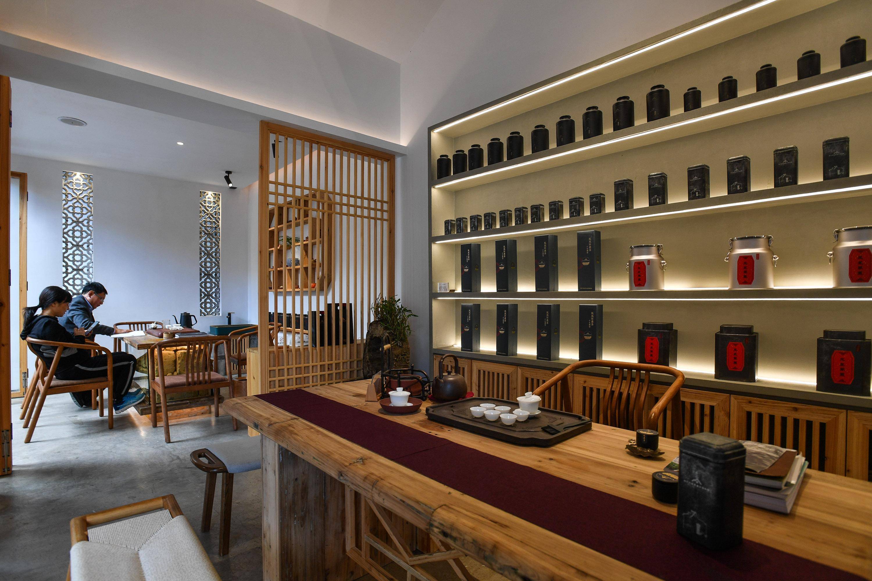 (新华全媒 )潮州工夫茶艺:千年茶艺 和气圆融_凤凰单_刘大伟_丛茶