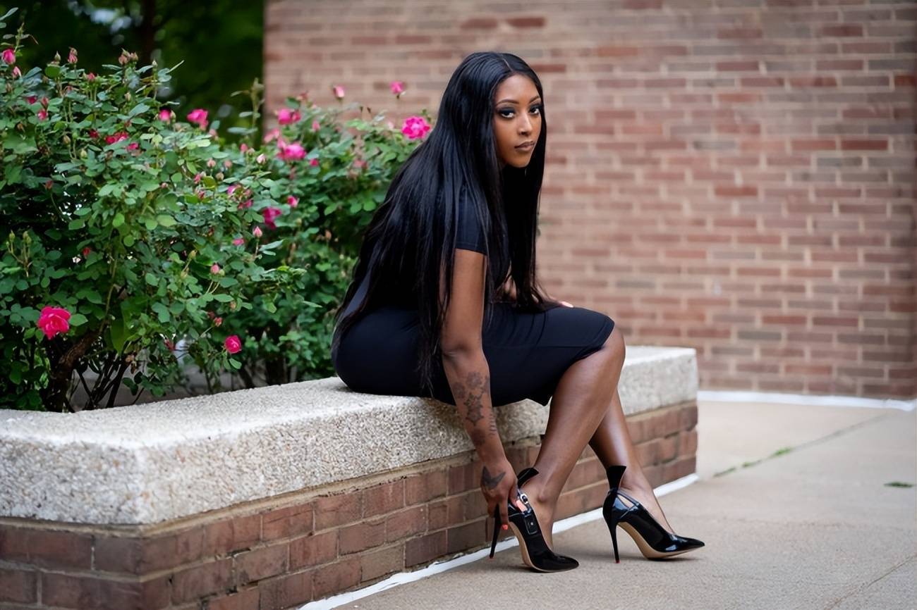 我在赞比亚16年,娶酋长女儿,当地人很绅士,男人可以娶多个妻子_爸爸