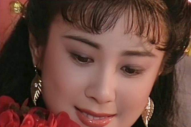 32年后看《封神榜》,竟被王后徐娅惊艳到,高颜值不逊色女主傅艺伟