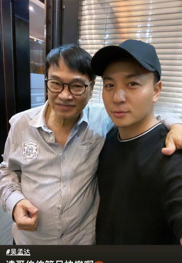 吴孟达释小龙再次同框,67岁近况让人放心,消瘦近照却让人好心疼_身体