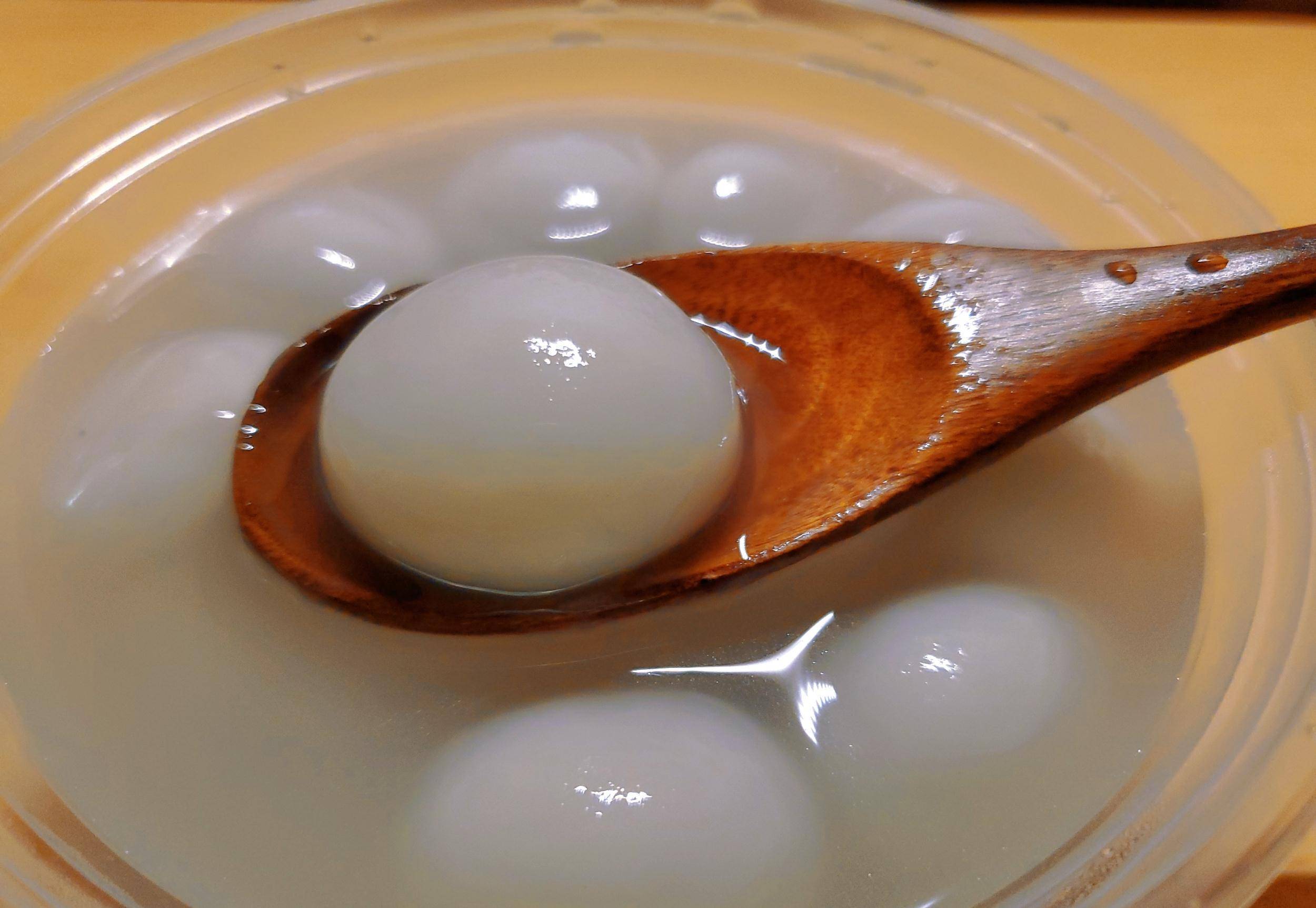 日本也有冬至过,不吃饺子和汤圆,他们喜欢做这个_时候_柚子_都会熬