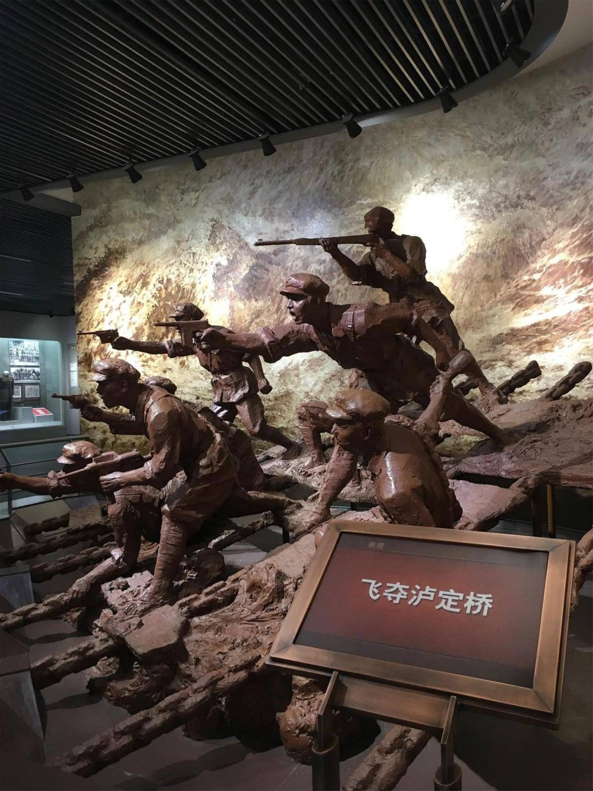 22位勇士飞夺泸定桥,未留下姓名,王永模:一定要找到他们_敌人_过桥