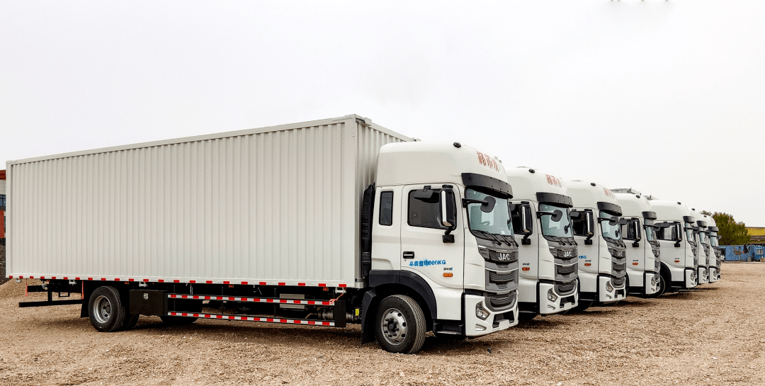 江淮格尔发4×2载货车批量交付_搜狐汽车_搜狐网