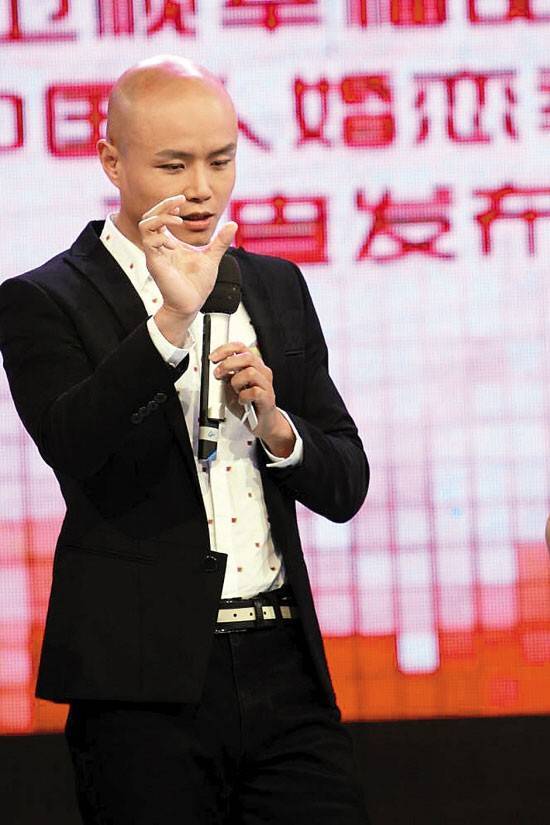 3次婚姻4次创业,得罪5大腕后想当和尚,乐嘉自毁路上的疯狂往事_培训