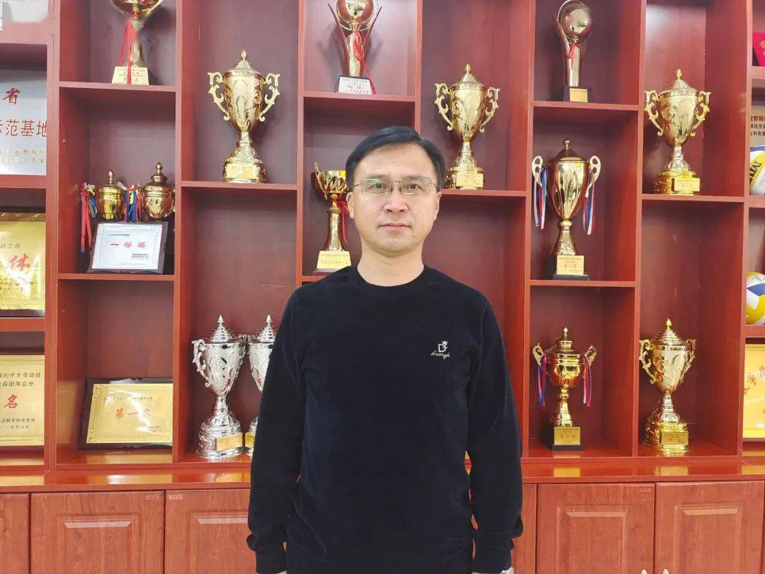 【慎终如始 筑牢防线】宝清一中:防控措施得力 校园安宁祥和_进行