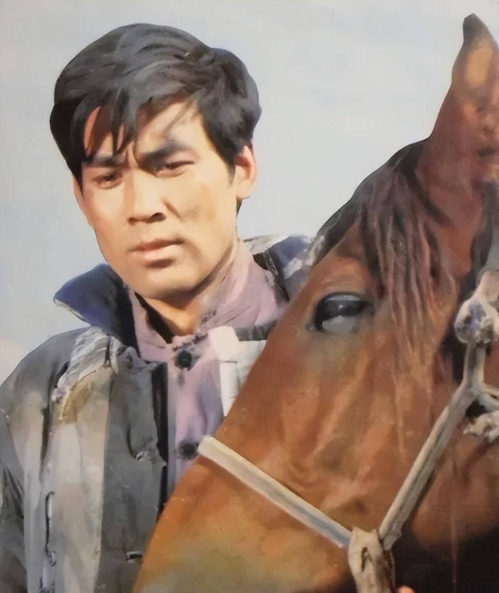 孙小梅喊朱时茂叔叔能主持会唱歌38岁高龄生子生活幸福