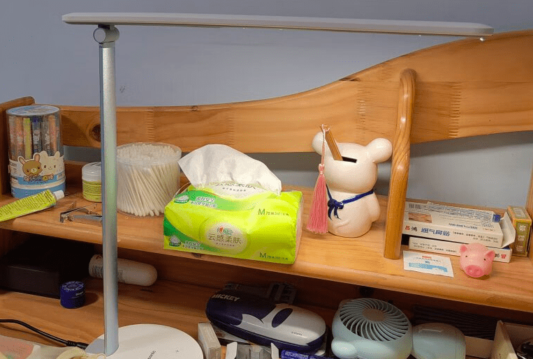 开台灯对孩子眼睛散光好吗?2022最新科普散光能不能用台灯