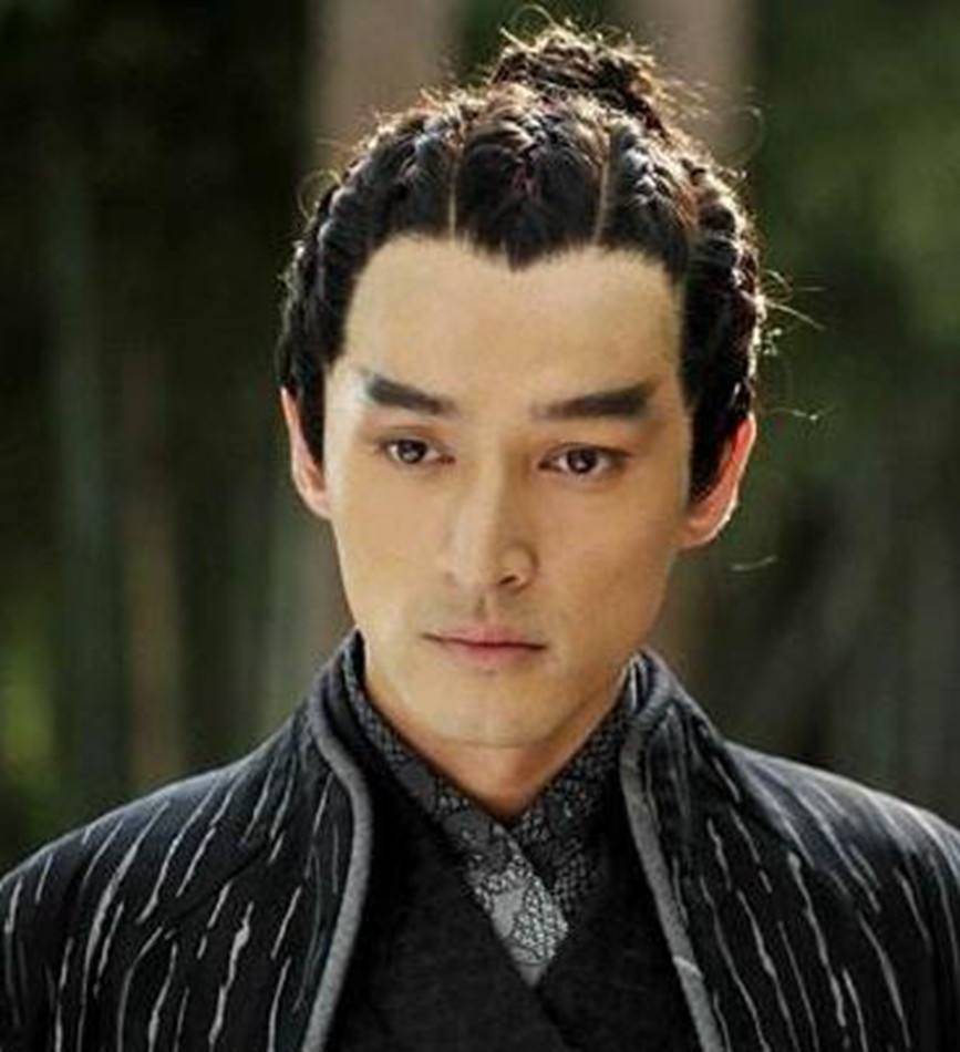 宁珂变成了老鹰,宇文拓一个人带娃小七走了,董永一个人带娃多好呀