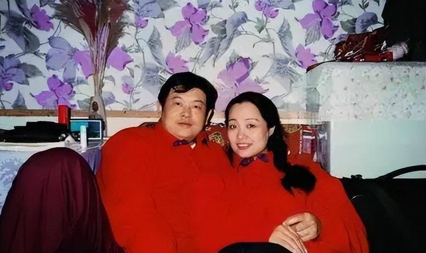 王劲松的妻子照片老婆图片