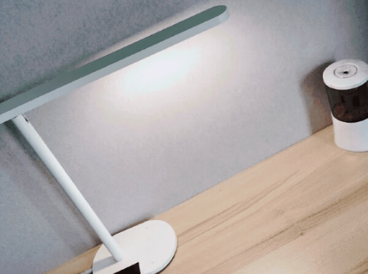 开台灯对孩子眼睛散光好吗?2022最新科普散光能不能用台灯