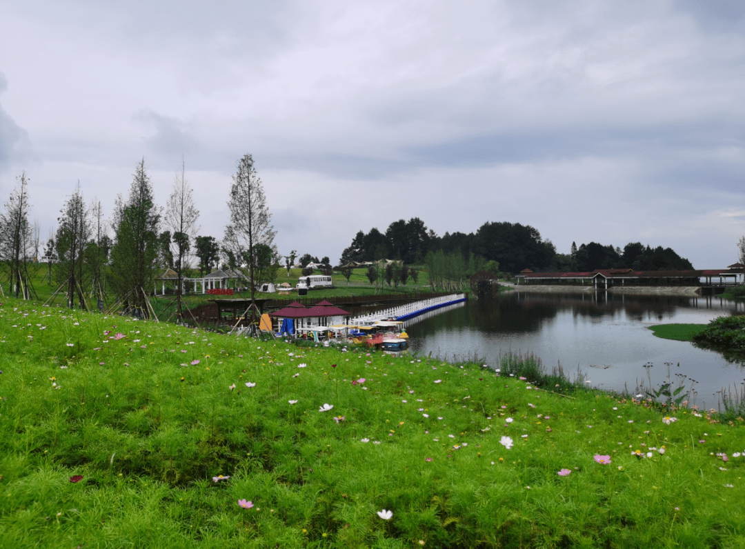 横山花仙谷实景图顺道还可以来横山归原小镇○横山归原小镇实炯图
