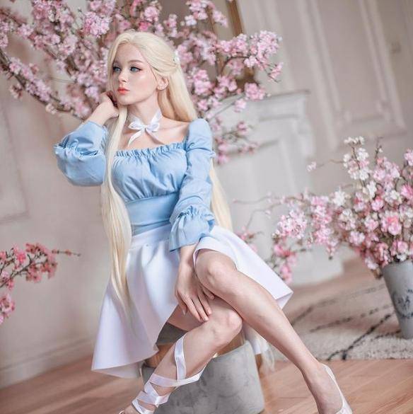 美少女cosplay动漫角色,雷姆,祢豆子信手拈来,爱蜜莉雅绝美_化妆_姐姐