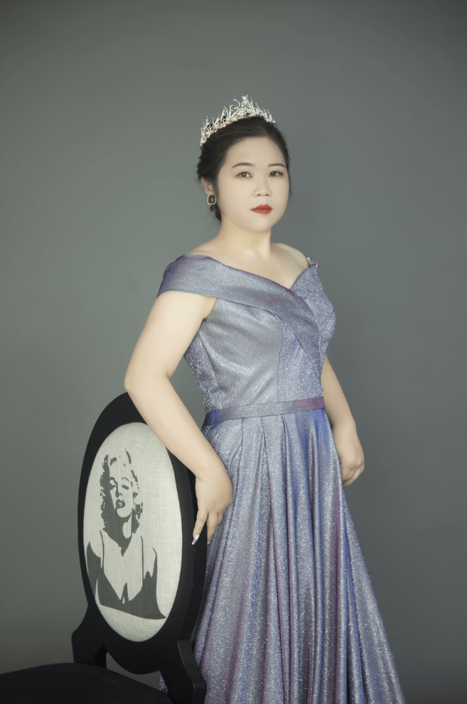 黄巧玲在网拍模特界的发展之路_网络_梦想_model