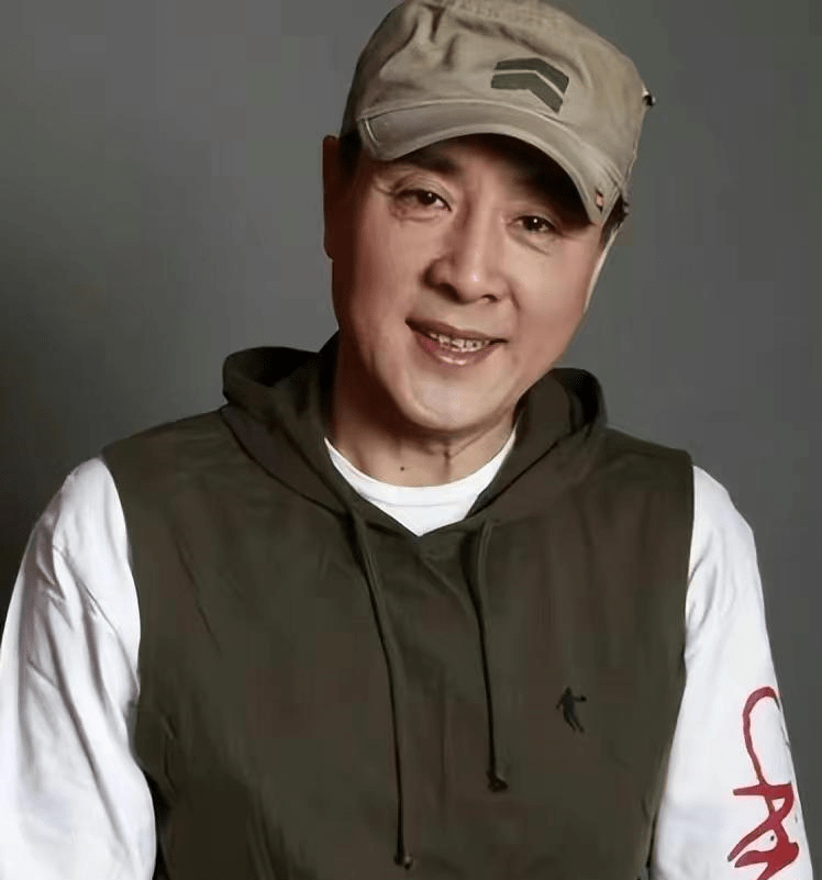 现如今,65岁的王全有已经到了退休的年龄了,便渐渐淡出了荧幕.