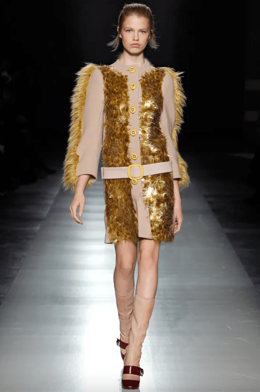 年底节日季,扮靓离不开「高级金」_prada_金色_系列